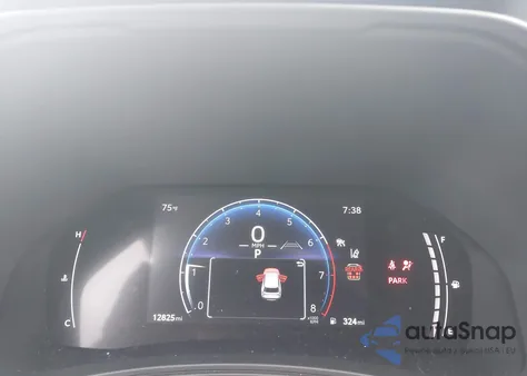 2024 Toyota Grand Highlander Xle/Limited/Platinum z USA, uszkodzony, nr VIN 5TDAAAB51RS055714